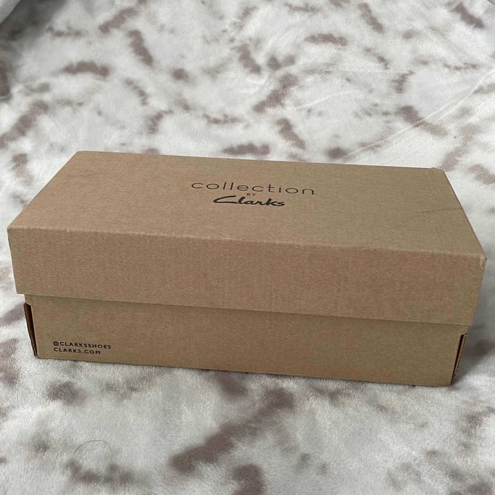Clarks Trish Rose Loafers Women size 8M